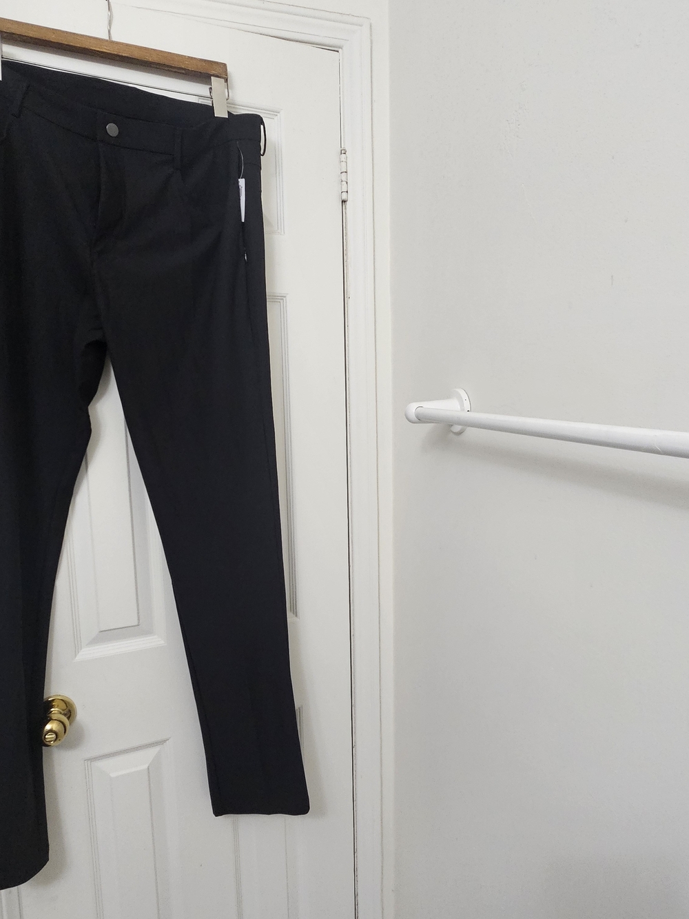 NWT Black Dress Pants, Tech Hybrid, Slim 4 Way Stretch, Size 36 Waist